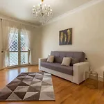 Furoa 4*