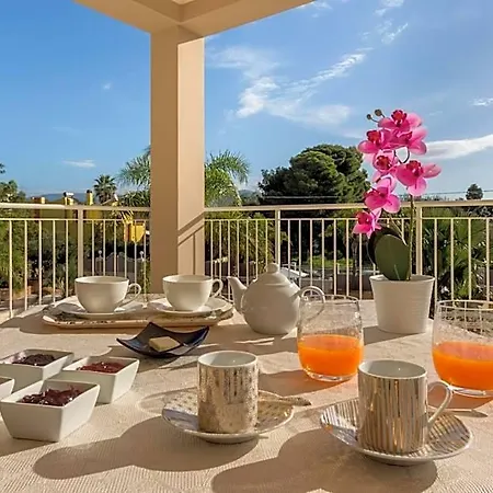 Bed and Breakfast Furoa